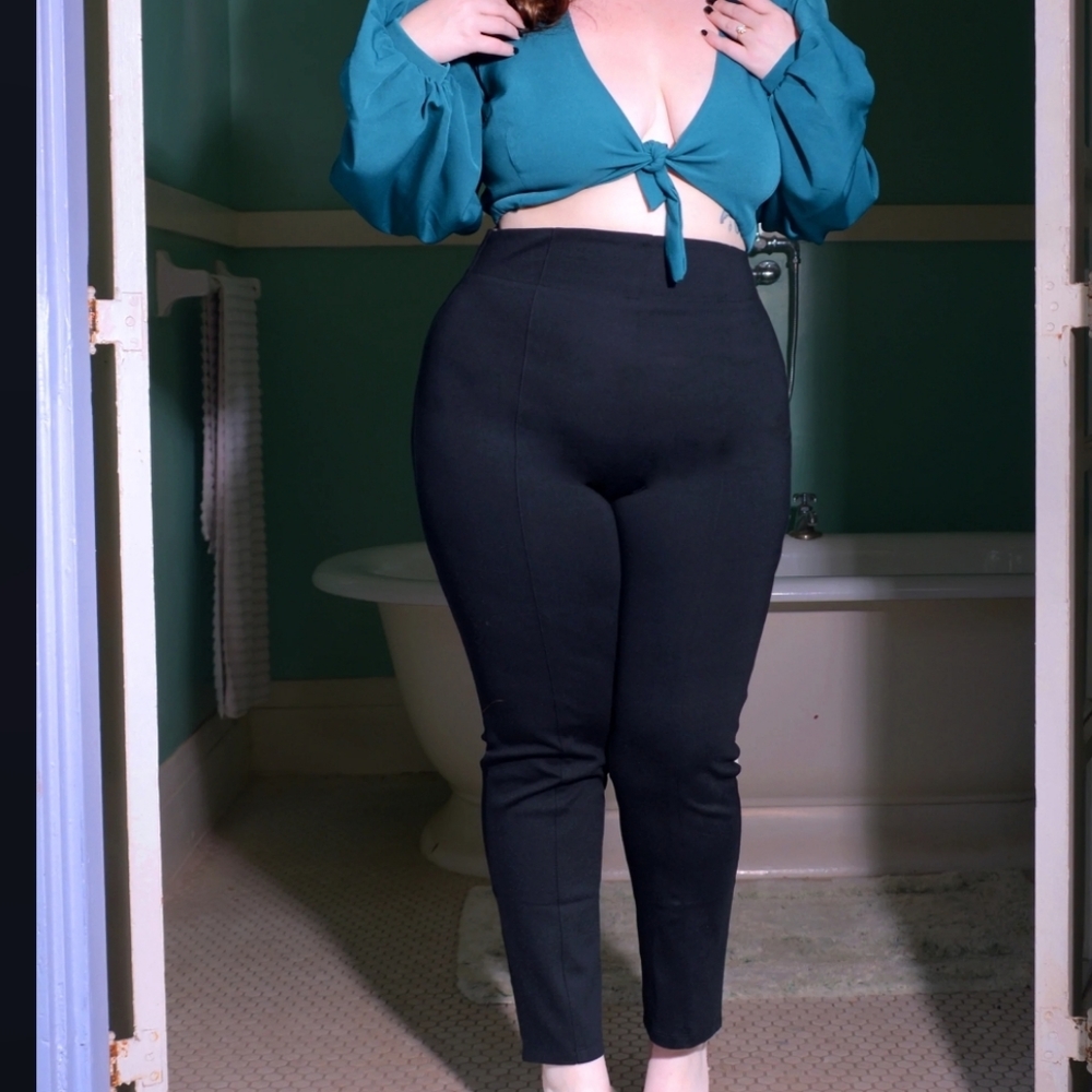 CALIFORNIA EVA PANTS IN BLACK PONTE Pinup Couture
